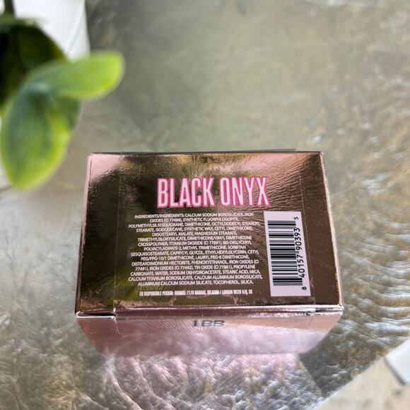 Jeffree Star Black‎ Onyx New in Box Eye Gloss Black White Silver Pearls NIB - Picture 5 of 5